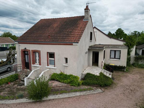 Maison à MONTCEAU-LES-MINES, 71300 - 4 pièces 104m²