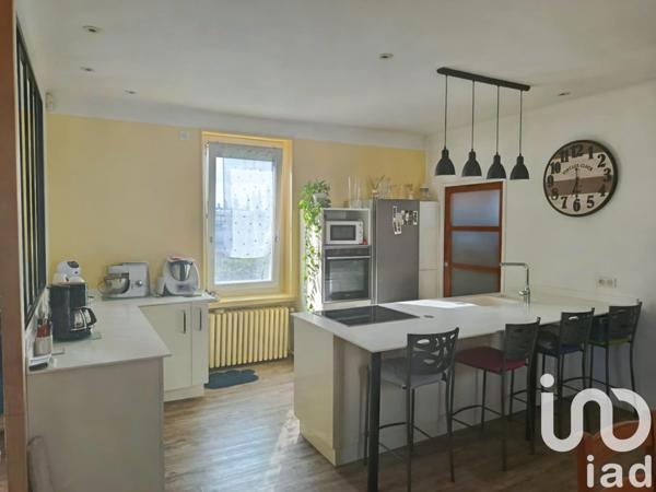 Maison à vendre 6 pièces 105 m² Saint-Romain-le-Puy