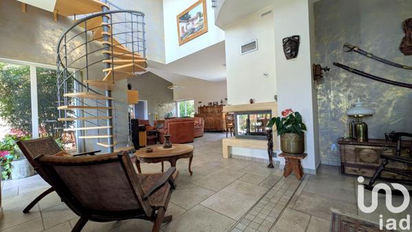 Maison à vendre 6 pièces 218 m² Montélimar