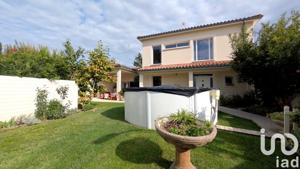 Maison à vendre 6 pièces 218 m² Montélimar