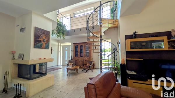 Maison à vendre 6 pièces 218 m² Montélimar