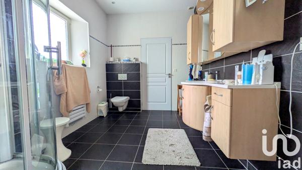 Maison à vendre 6 pièces 218 m² Montélimar