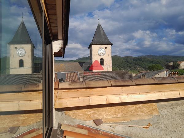 8 PIECES 210M2 A VENDRE: TALLARD(05130) MAISON DE VILLAGE 5 CHAMBRES