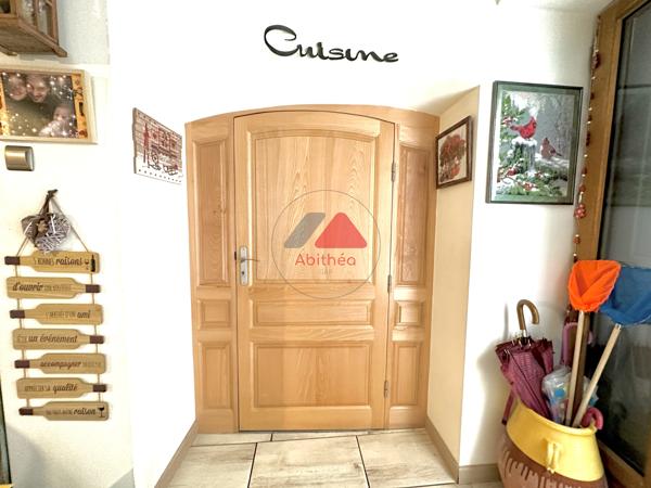 8 PIECES 210M2 A VENDRE: TALLARD(05130) MAISON DE VILLAGE 5 CHAMBRES