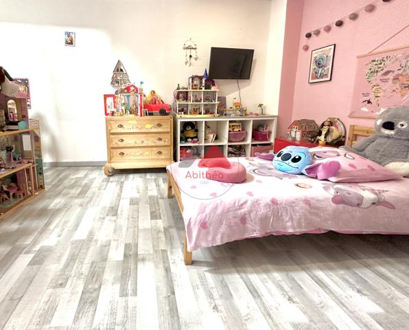 8 PIECES 210M2 A VENDRE: TALLARD(05130) MAISON DE VILLAGE 5 CHAMBRES