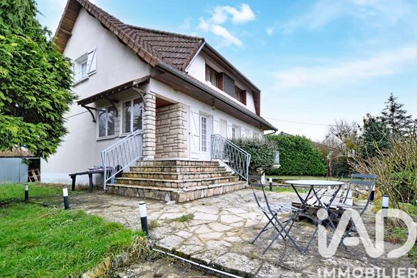 Maison à vendre 5 pièces 183 m² Crécy-la-Chapelle