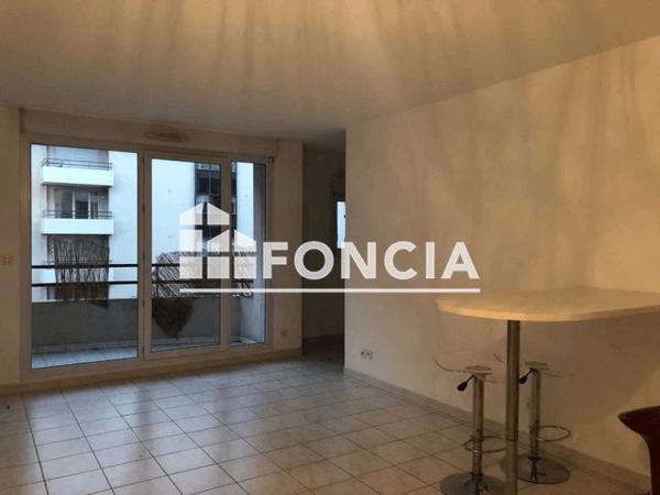 Location Appartement 2 pièces 35.2 m² - 36 BD JEAN MOULIN Marseille 13005