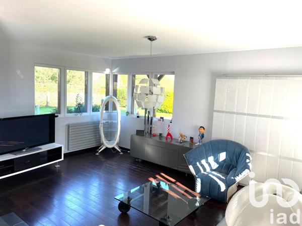 Maison 5 pièces de 142 m² à Bourg-Achard (27310)