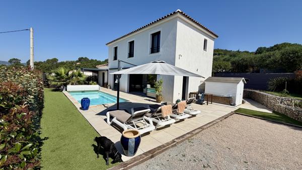 Bagnols-en-Forêt — villa contemporaine 5 pièces 114 m² avec piscine