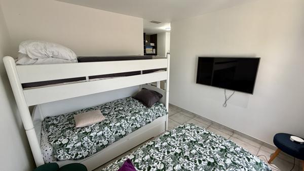 Bagnols-en-Forêt — villa contemporaine 5 pièces 114 m² avec piscine