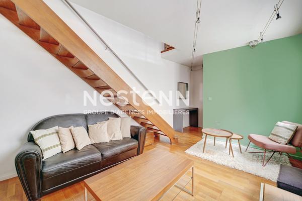 Paris 1er - Louvre / Rivoli - Duplex de charme avec parking - Dernier étage