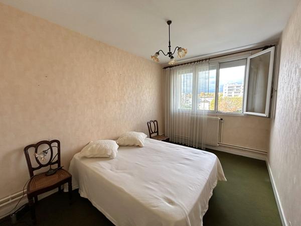 Appartement 4 pièces 82.48 m2