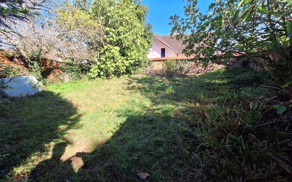 Maison à vendre    6 pièces •  Néris-les-Bains