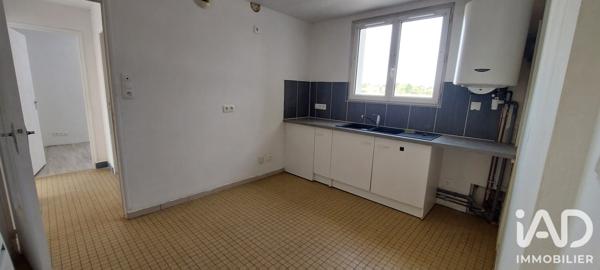 Location appartement 3 pièces 61 m² Courlon-sur-Yonne