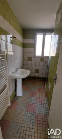 Location appartement 3 pièces 61 m² Courlon-sur-Yonne