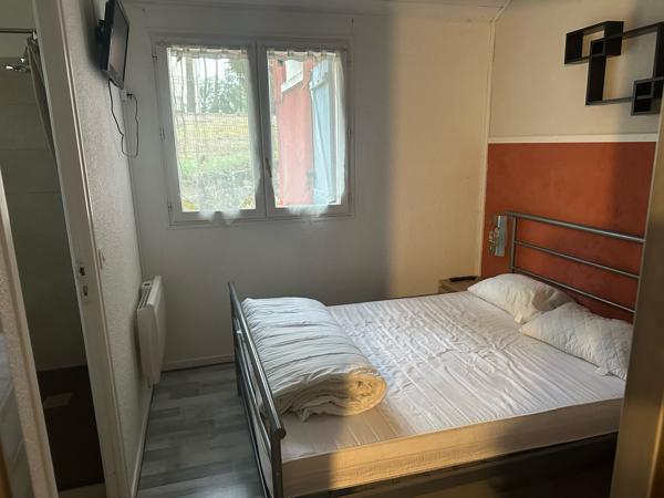petite maison à saint georges de didonne dans un camping 4 étoiles