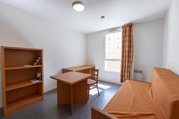 INVESTISSEMENT LOCATIF – Ivry-sur-Seine – Résidence Étudiante Le Kléber – 5,17 % de rentabilité