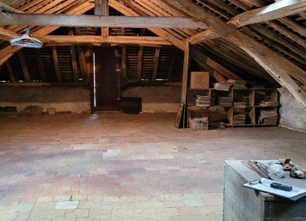 Maison à vendre    8 pièces •  Saunay