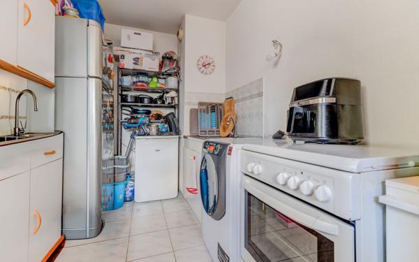 Appartement à vendre    2 pièces • 44 m2 Nice