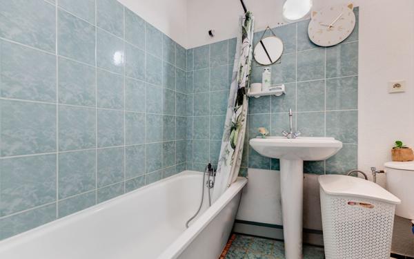 Appartement à vendre    2 pièces • 44 m2 Nice