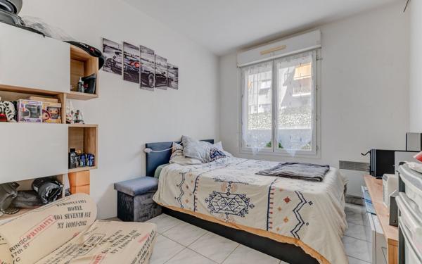 Appartement à vendre    2 pièces • 44 m2 Nice