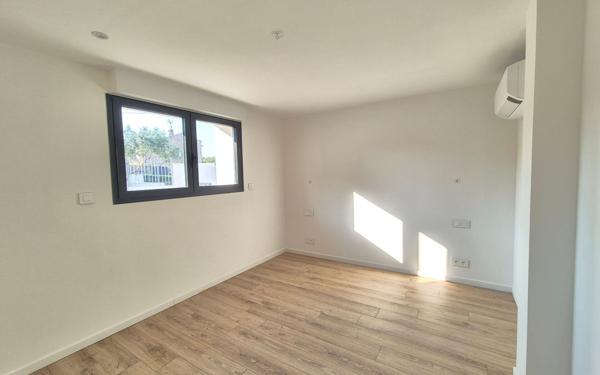 Appartement à vendre    4 pièces • 83,41 m2 Sanary-sur-Mer