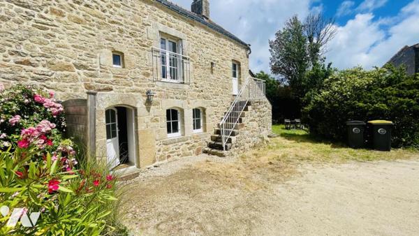 CARNAC PLAGE : Maison en pierre à St Colomban