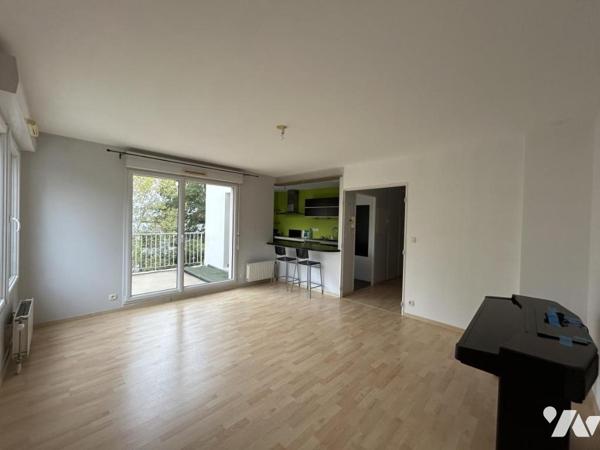 T3 de 62,38 m² avec grande terrasse, garage et cave