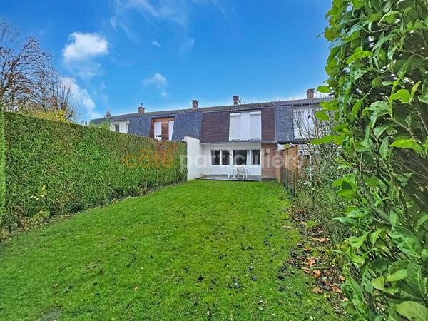 Vente
                Maison144,65 m² - 6 Pièces -
                    ARMENTIERES (59280)