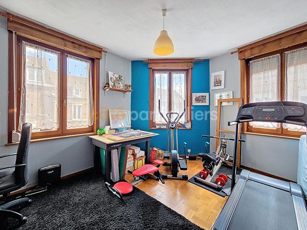 Vente
                Maison144,65 m² - 6 Pièces -
                    ARMENTIERES (59280)