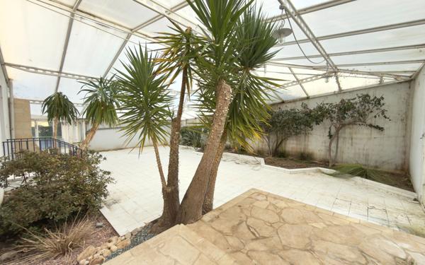 Appartement à vendre    4 pièces • 164,55 m2 Buxerolles