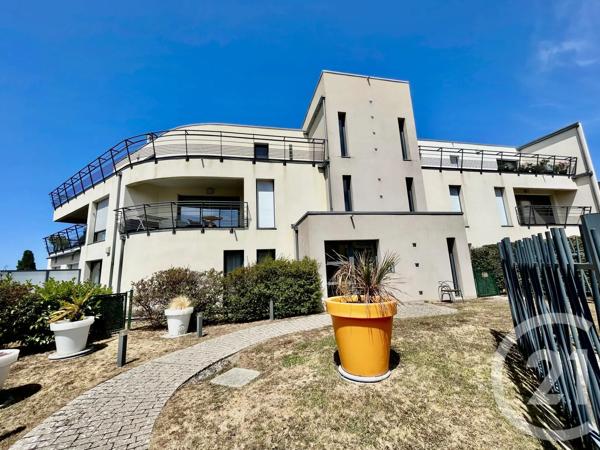 Appartement F2 à vendre  2 pièces - 54,24 m 2   DONVILLE LES BAINS  - 50