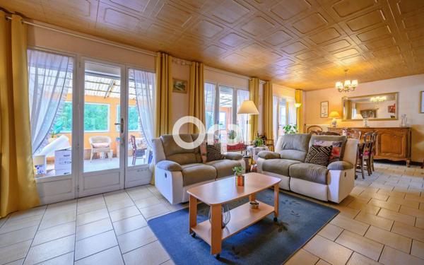 Maison à vendre    5 pièces • 120 m2 Raismes