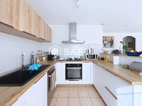 Maison de plain-pied avec piscine – Centre ville Lorgues