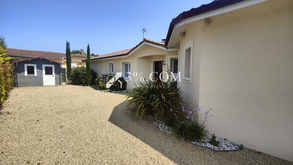 Maison 5 pièce(s) 3 chambre(s) 133 m²