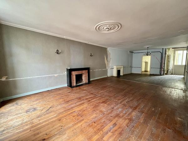 Bel appartement ancien à rénover centre ville 116m², Nantes 44000