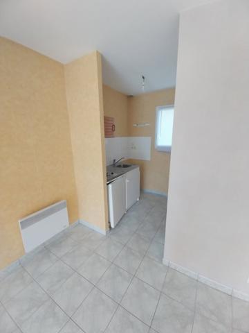 Maison
                                                                                                                                                                                                                                                                                                                        2 pièce(s)                                                                                                                                                                                                          1 chambre(s)                                                                                                                                                                                                          50  m²
