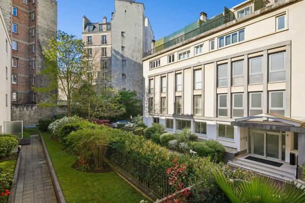 Vente Appartement de luxe Neuilly-sur-Seine 5 Pièces 102 m²