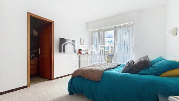 Appartement 5 pièces 4 chambres 136 M2 dernier étage