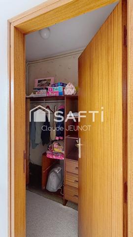 Appartement 5 pièces 4 chambres 136 M2 dernier étage