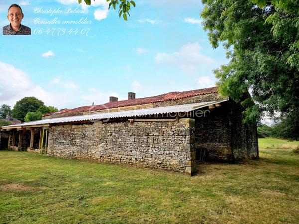 Maison en pierre de 314 m²