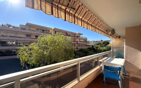 Appartement à vendre    1 pièce • 24,67 m2 Roquebrune-Cap-Martin