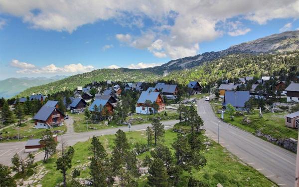 Appartement à vendre    3 pièces • 26 m2 Arette