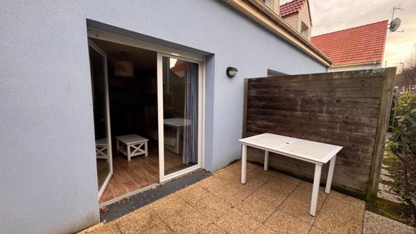Appartement  2 pièce(s) meublé de 39.5 m2 bord de mer