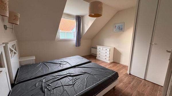 Appartement  2 pièce(s) meublé de 39.5 m2 bord de mer