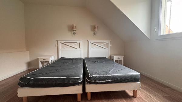 Appartement  2 pièce(s) meublé de 39.5 m2 bord de mer