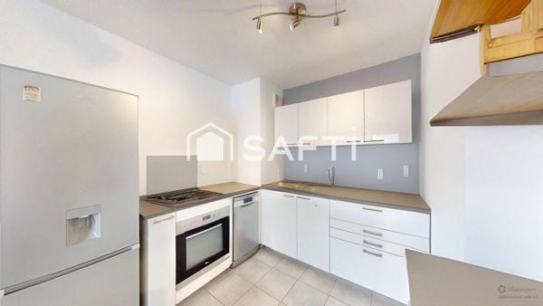 T2 récent avec terrasse + 2 parking en sous-sol-Climatisation-Idéal investisseur