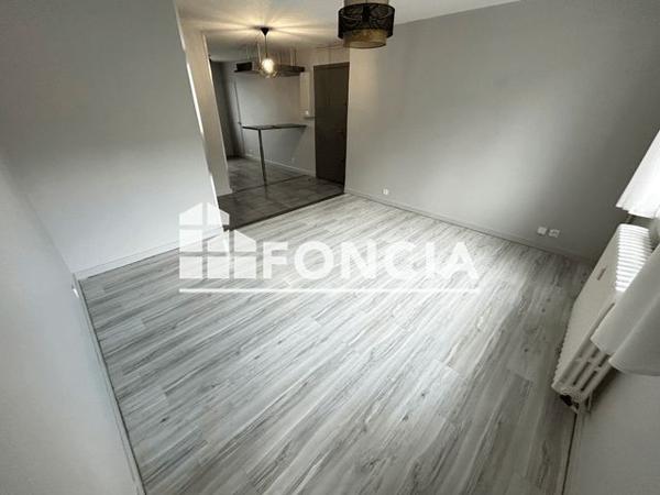 Location Appartement 3 pièces 60.2 m² - 8 A 14 CHEMIN ROBINSON Valence 26000