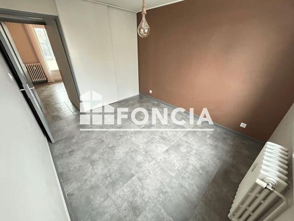 Location Appartement 3 pièces 60.2 m² - 8 A 14 CHEMIN ROBINSON Valence 26000