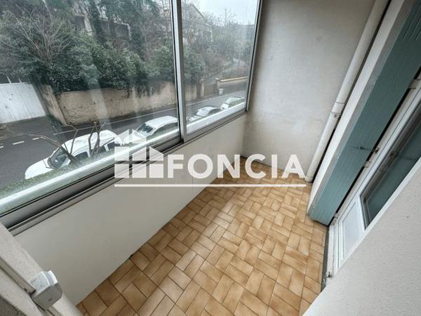 Location Appartement 3 pièces 60.2 m² - 8 A 14 CHEMIN ROBINSON Valence 26000